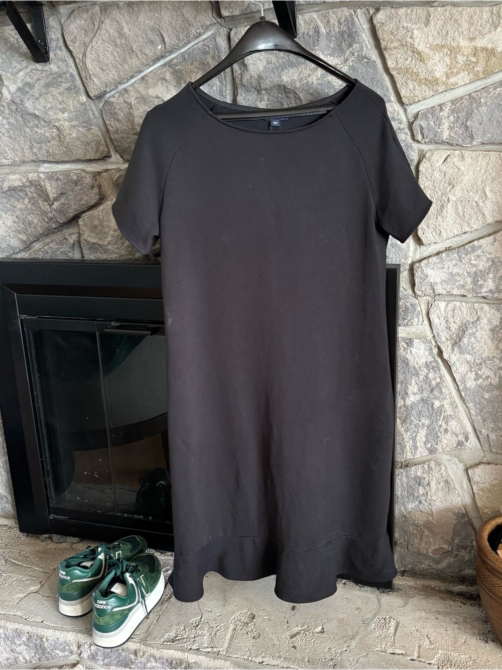 Classic Black Short-Sleeve Shift Dress